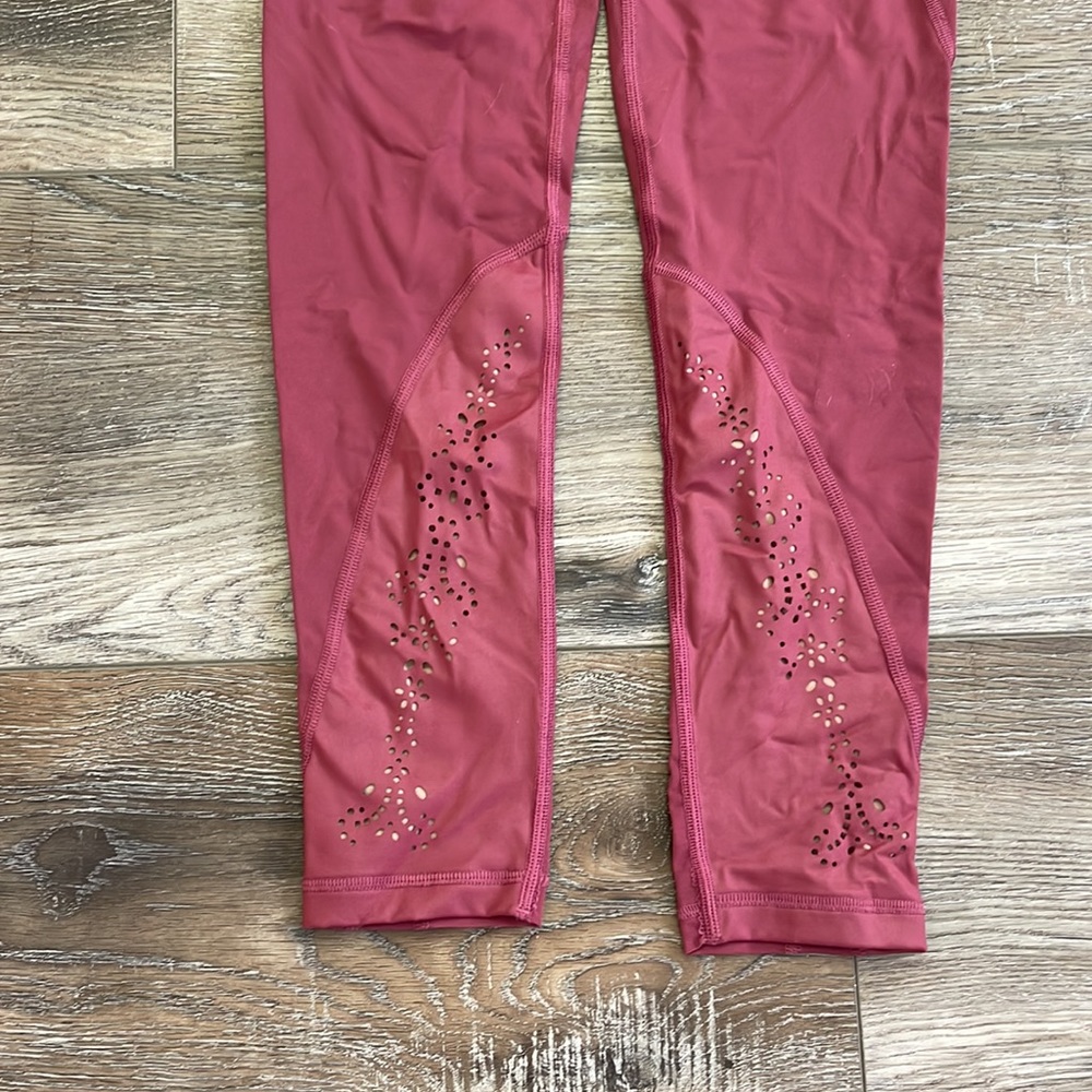 Victoria’s Secret leggings NWT Size XSP - Picture 2 of 5